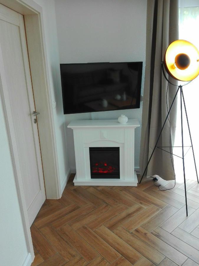 Kapitaenshaus Sellin Mit Sauna Und Kamin エクステリア 写真