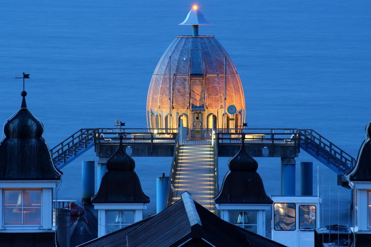 Kapitaenshaus Sellin Mit Sauna Und Kamin エクステリア 写真